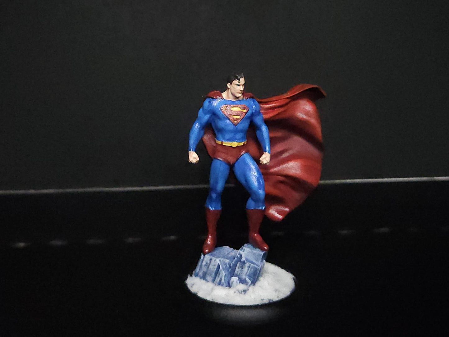 Superman - Hand-painted Batman Miniature Game Miniature